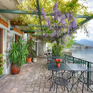 Couette-café Nest On The, Lezzeno