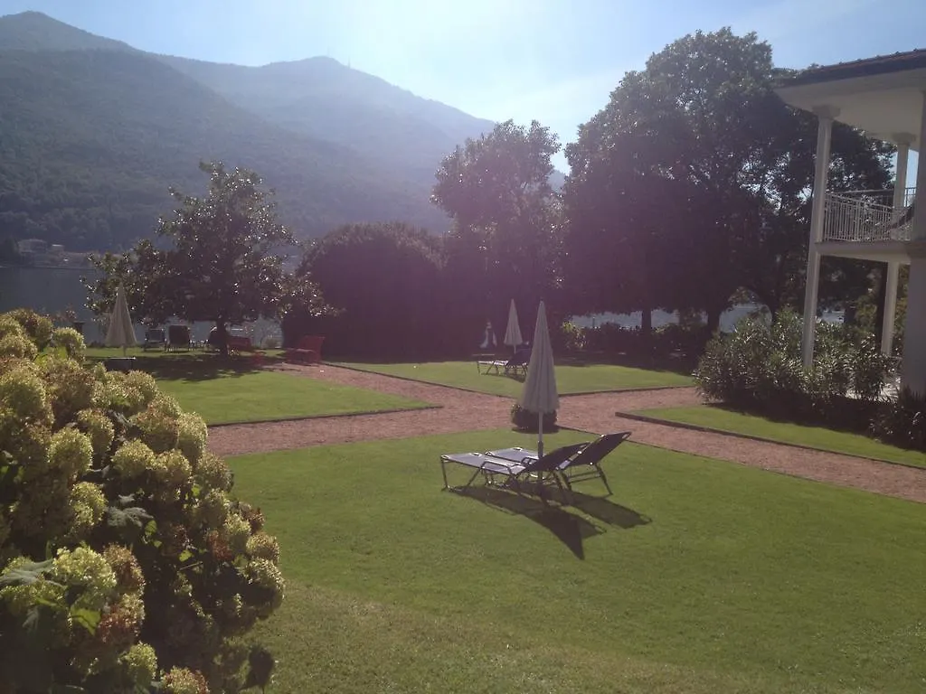 Residence Ville Lago Lugano Porto Ceresio 4*,