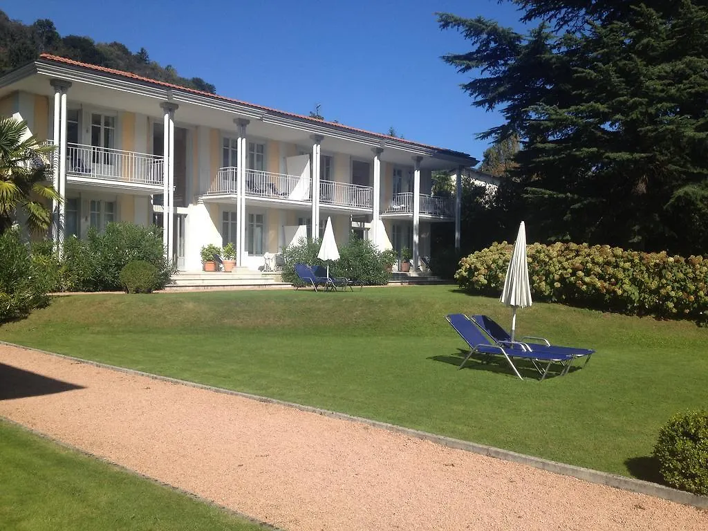 Aparthotel Residence Ville Lago Lugano Porto Ceresio