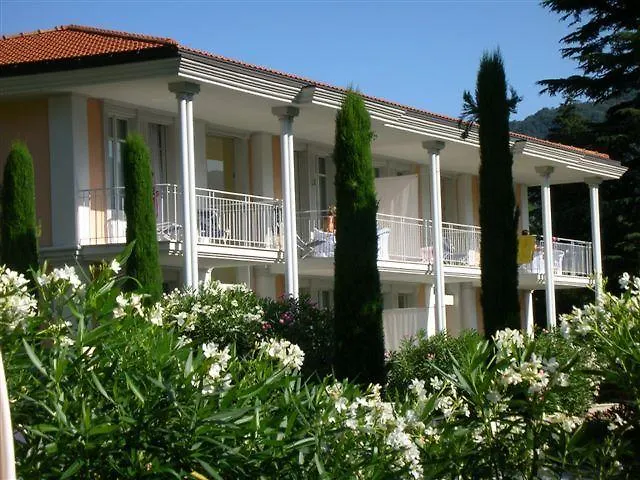 Residence Ville Lago Lugano Porto Ceresio 4*,  Italy